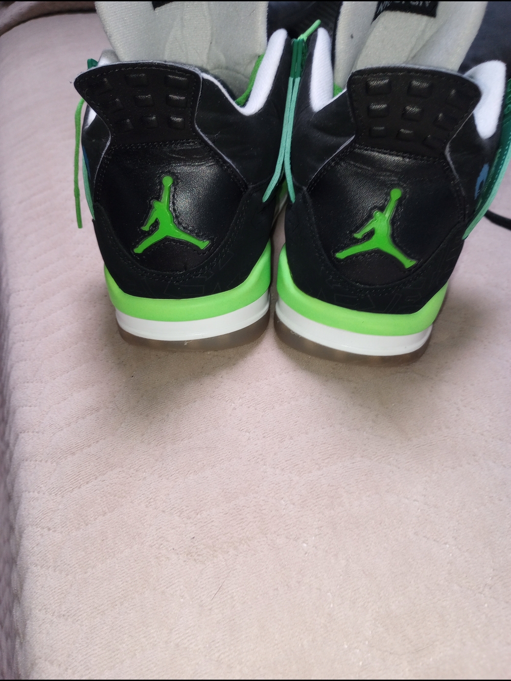 Jordan 4 Dornebacher Superman Only Used In Summer A Few Times. Still Awesome - Picture 4 of 6